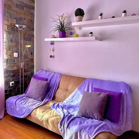 Violeta Granada